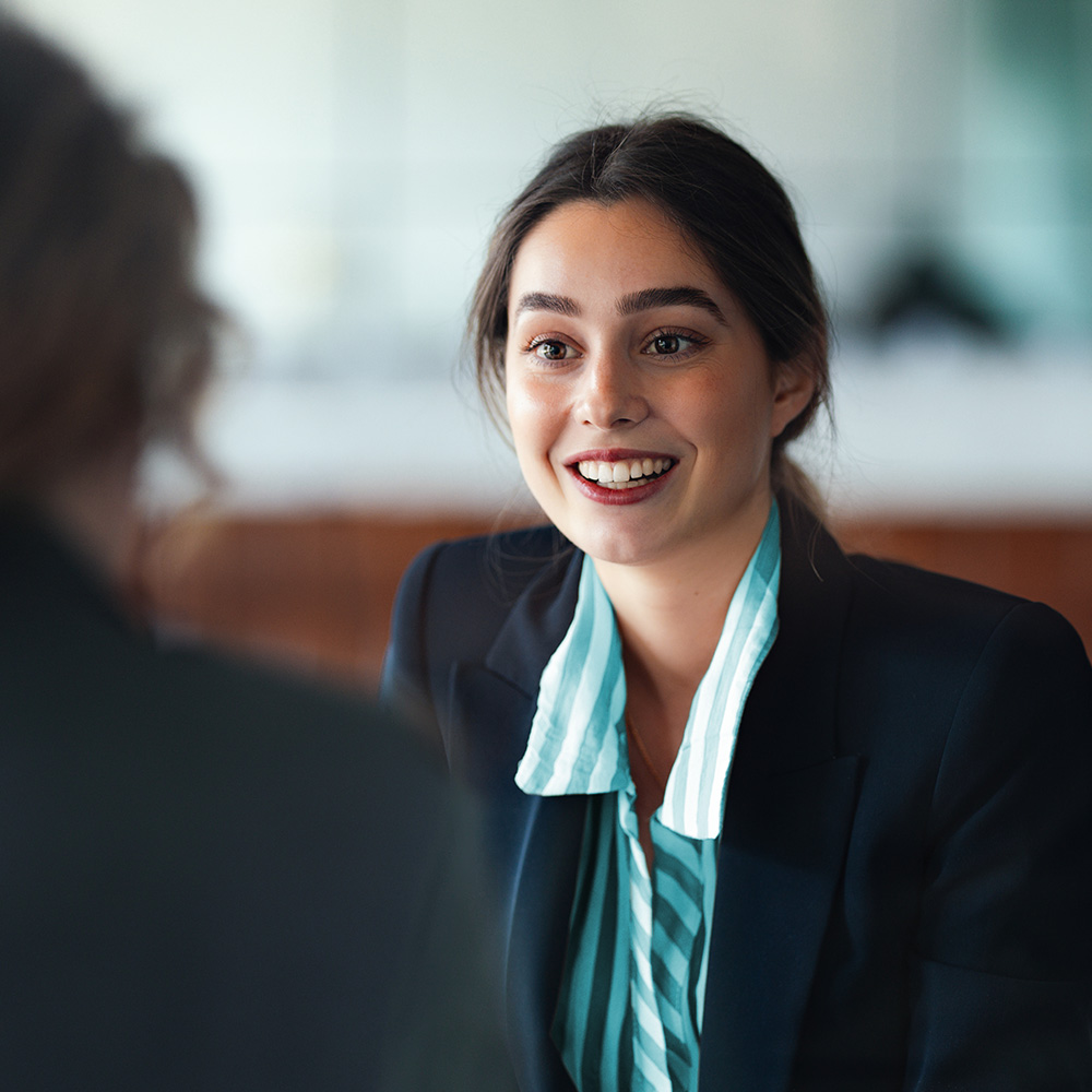desicion-handling lady in consultation meeting